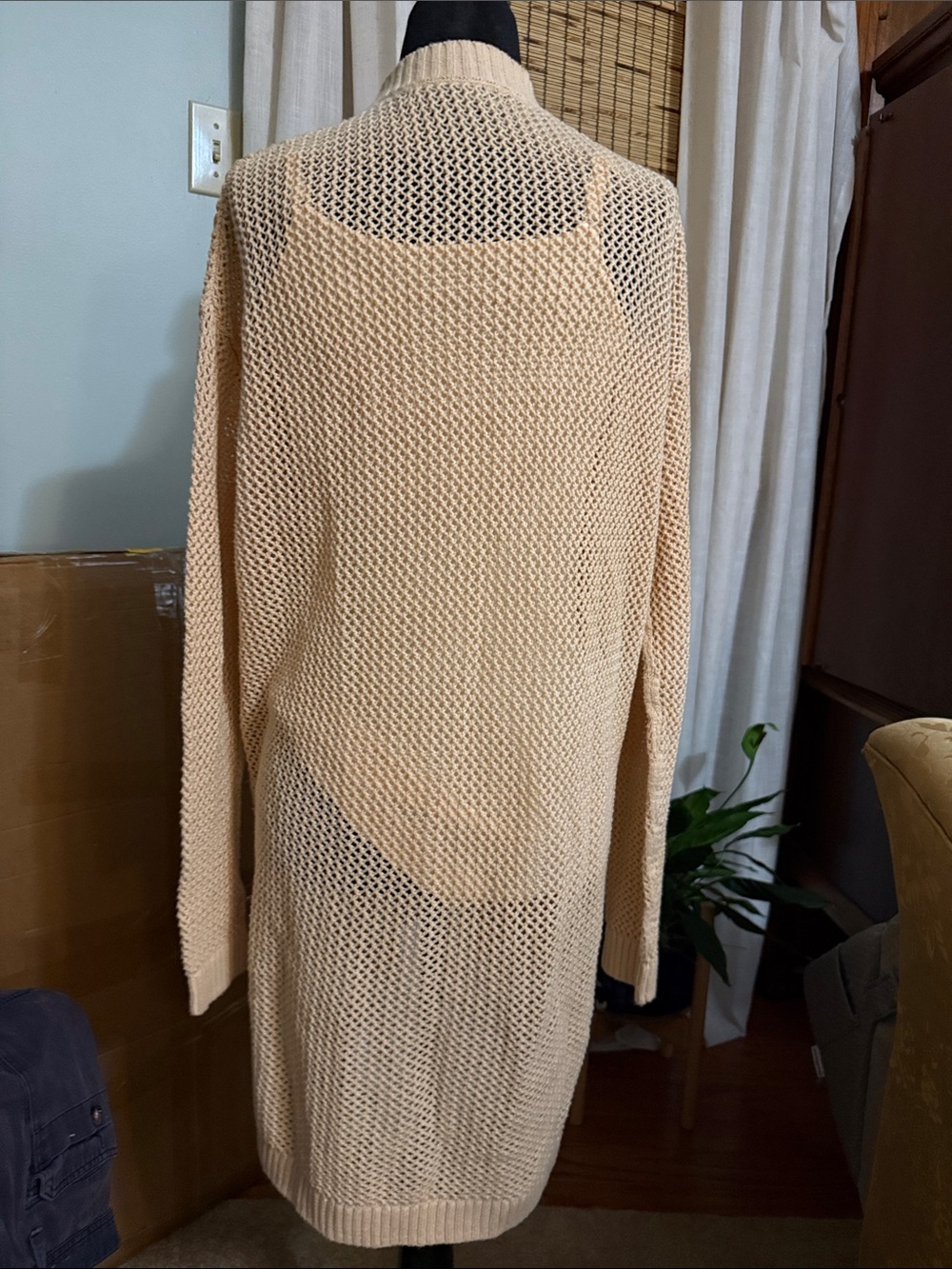 Banana Republic Open-Front Knit Cardigan - Cream ( Sweater only). - Picture 3 of 4